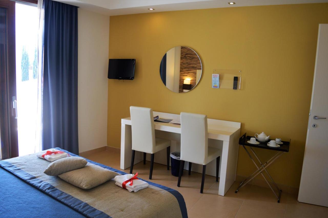 Prince Franklyn Hotel Santa Maria di Castellabate Luaran gambar