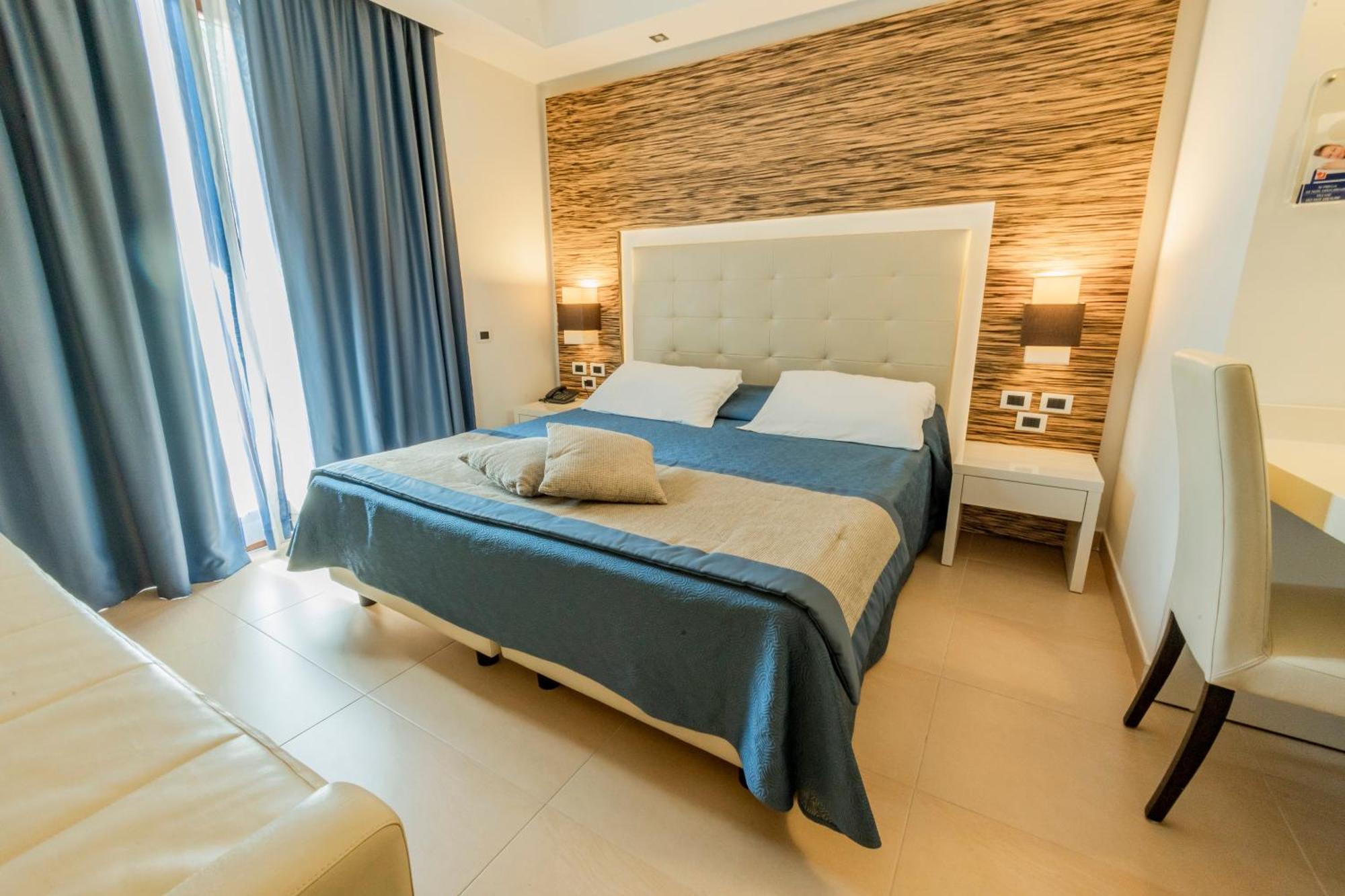 Prince Franklyn Hotel Santa Maria di Castellabate Luaran gambar