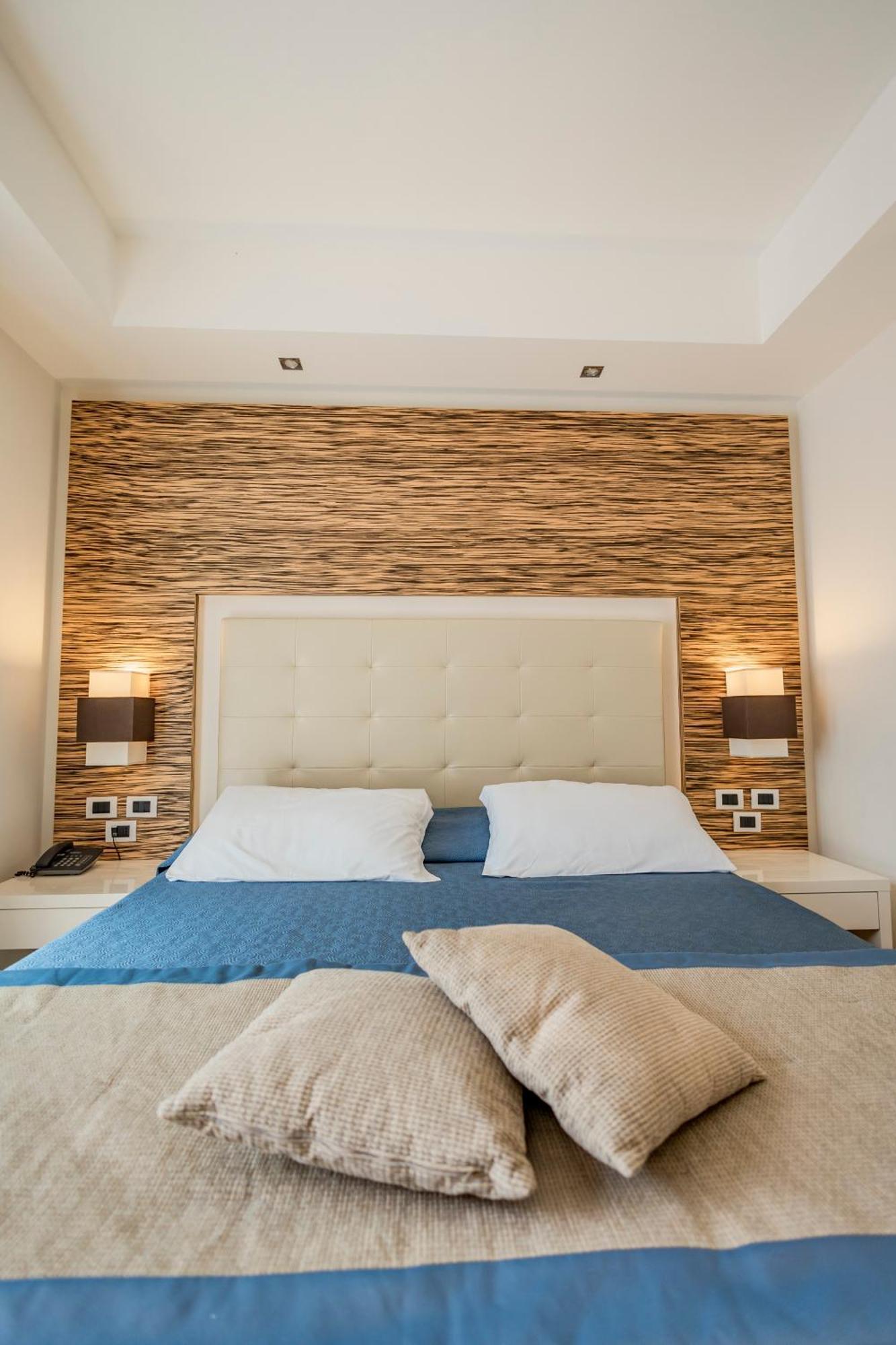 Prince Franklyn Hotel Santa Maria di Castellabate Luaran gambar