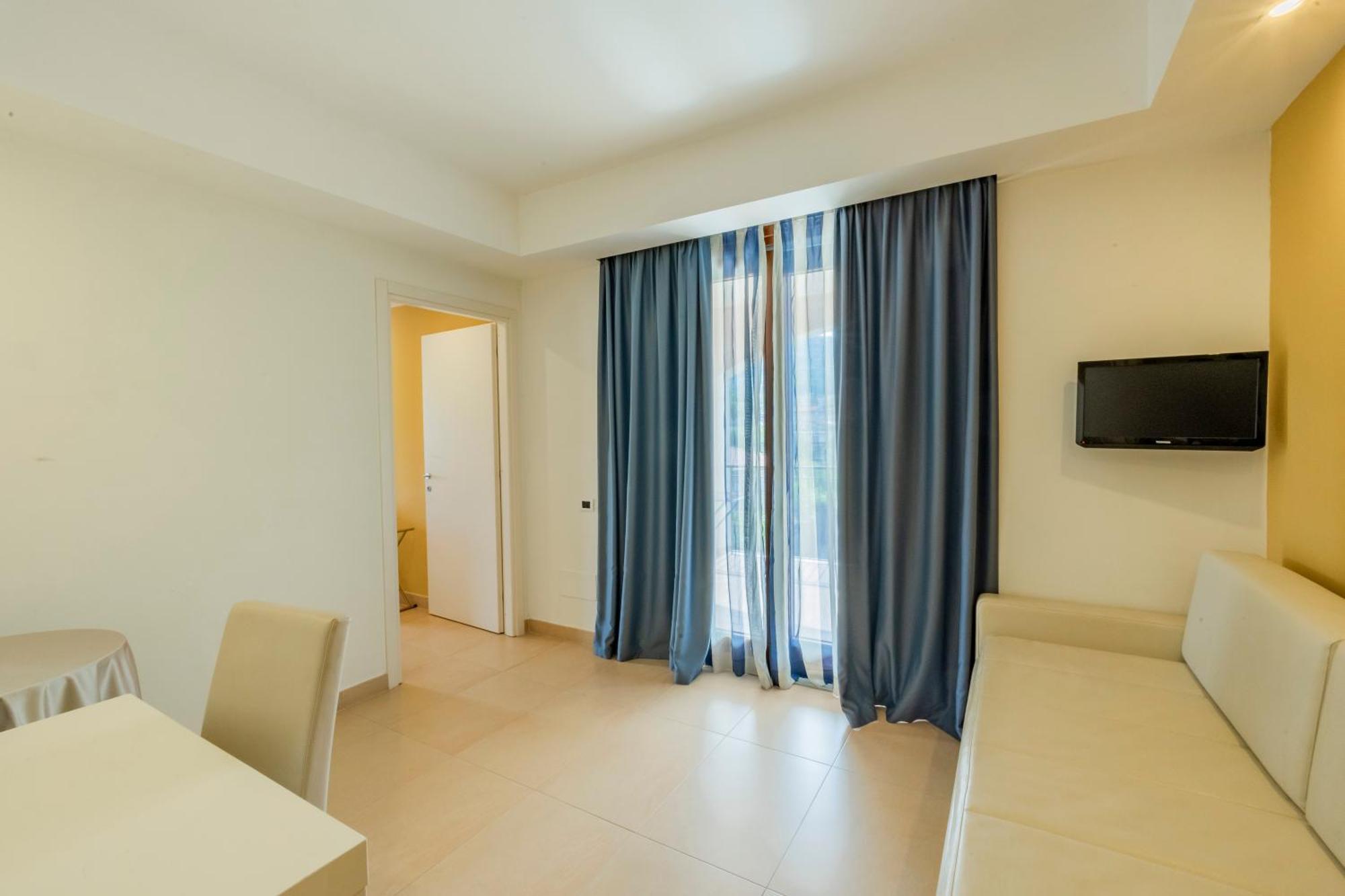 Prince Franklyn Hotel Santa Maria di Castellabate Luaran gambar